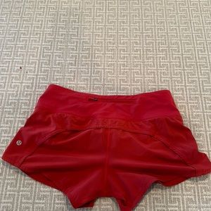 Lululemon shorts size 6